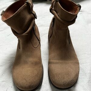 Birkenstock, tan, comfortable, inside zip